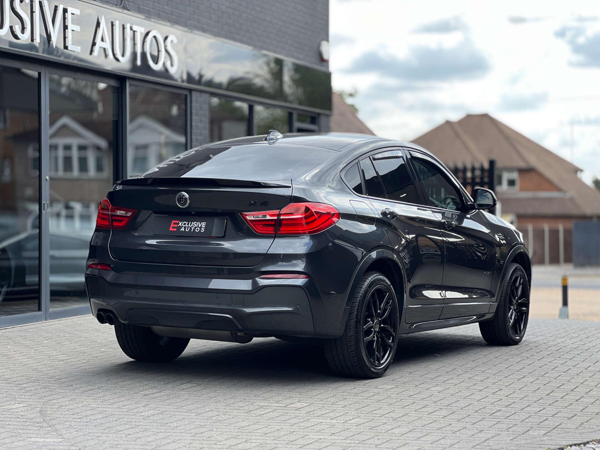 BMW X4 view 3