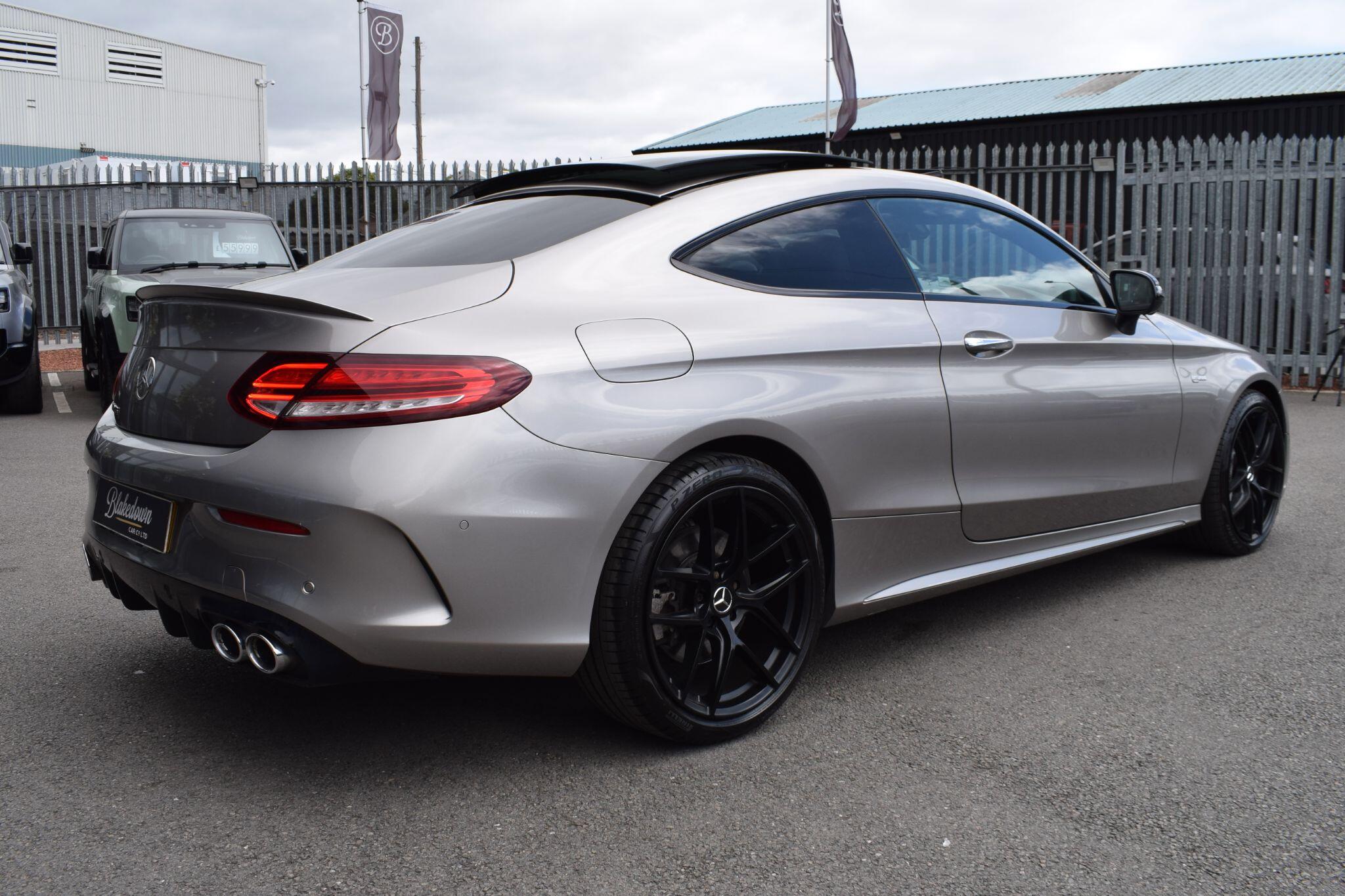 Mercedes-Benz C Class view 7