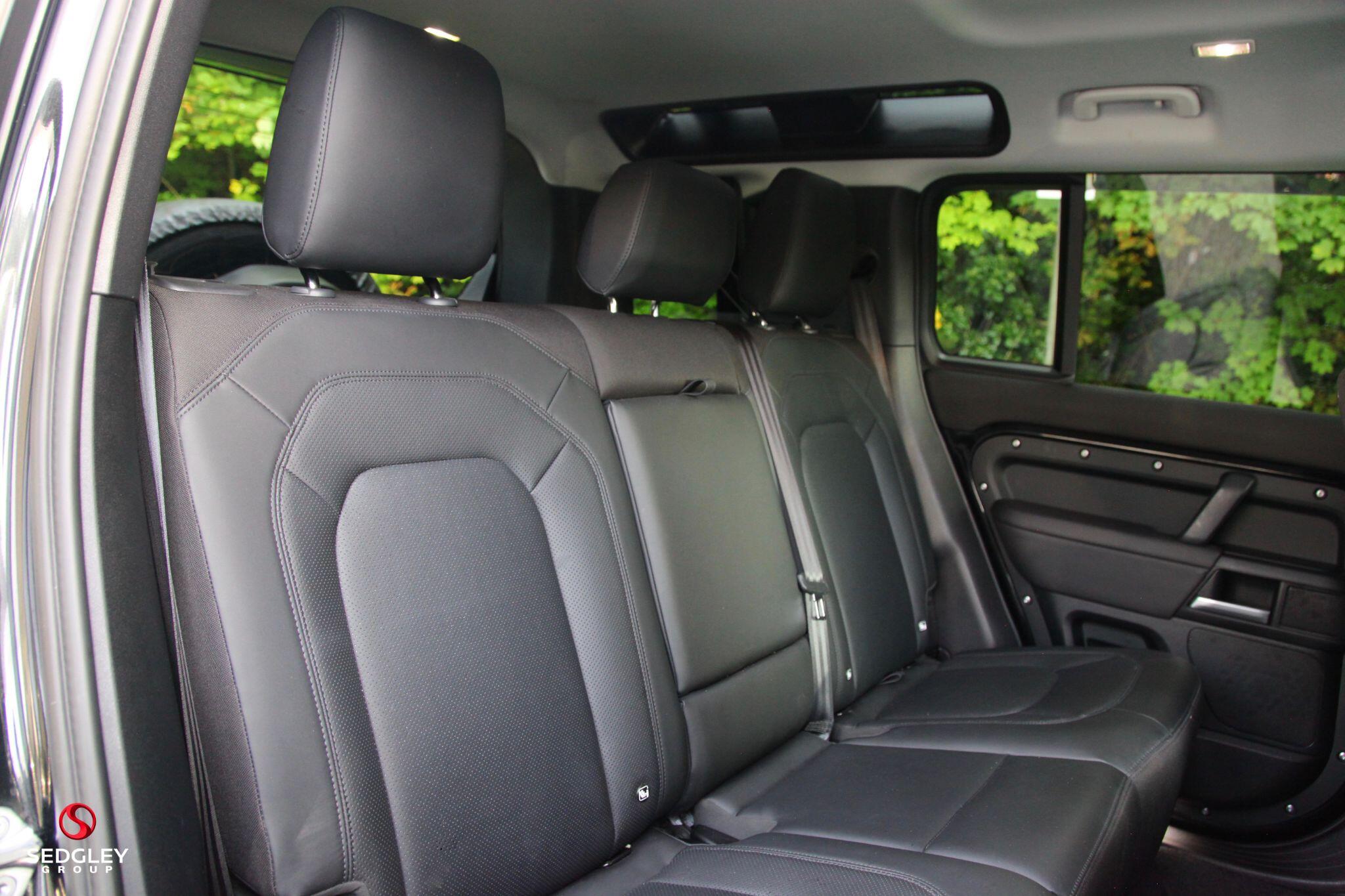 Land Rover Defender view 23