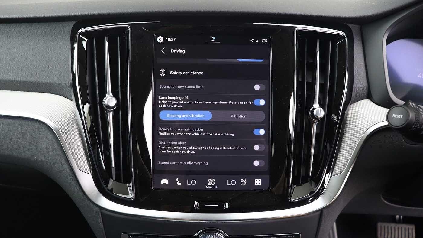 Volvo V60 view 15