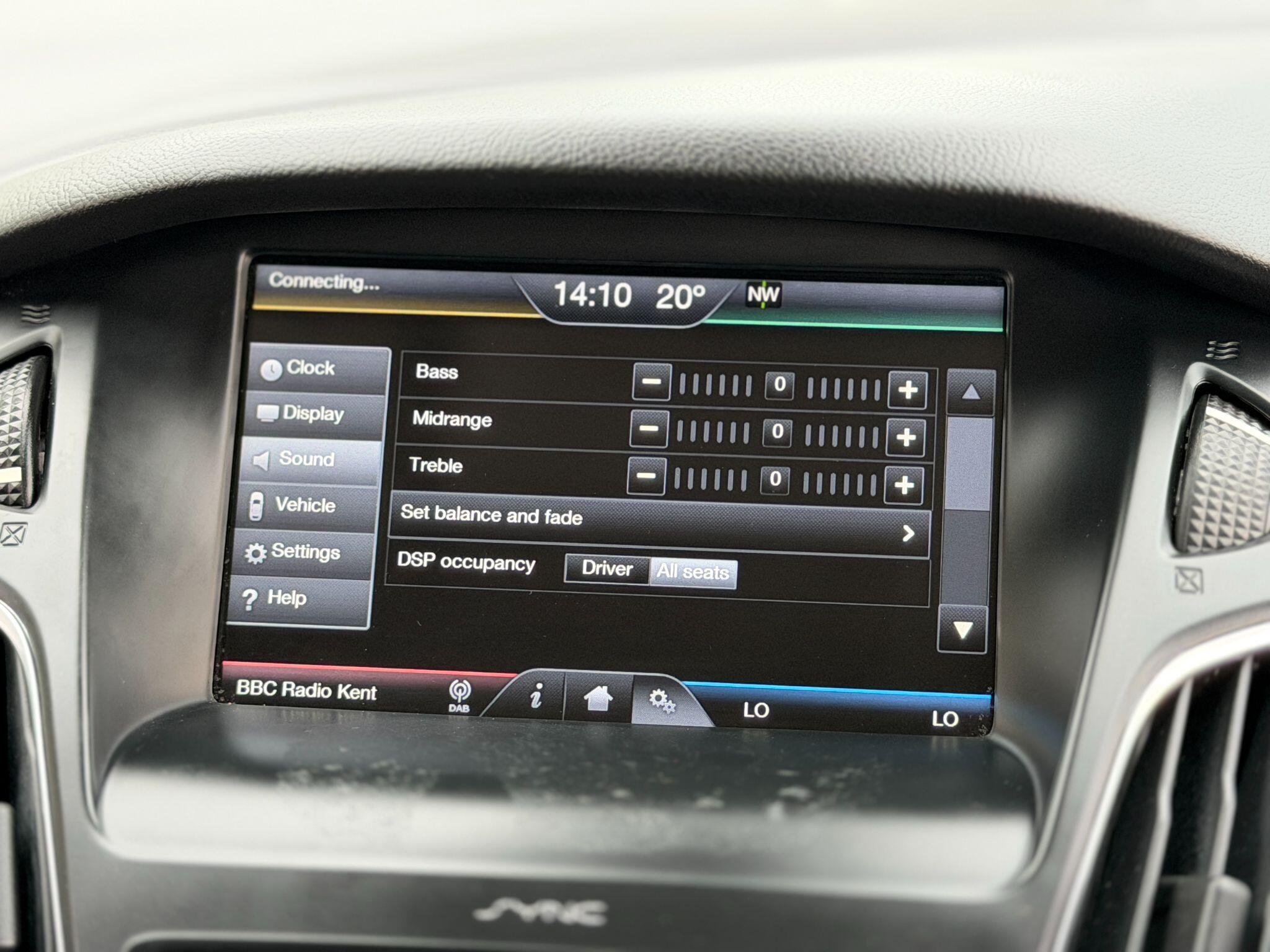 Ford Focus view 44