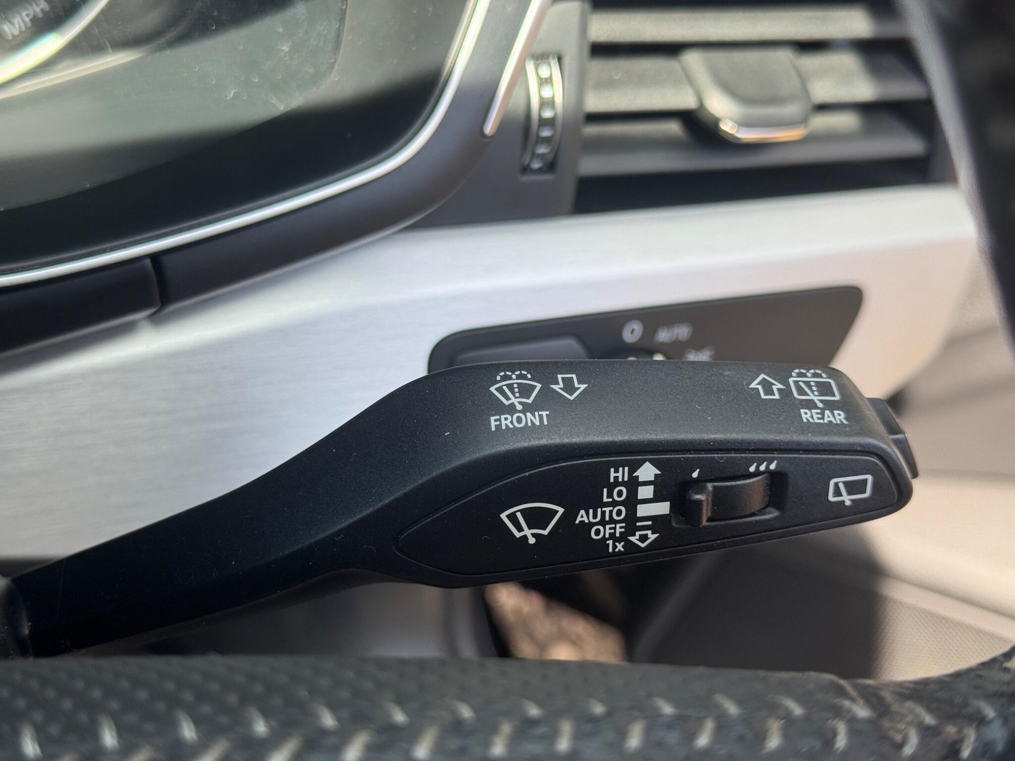 Audi A4 view 34