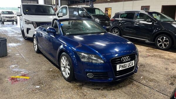 Audi TT view 5