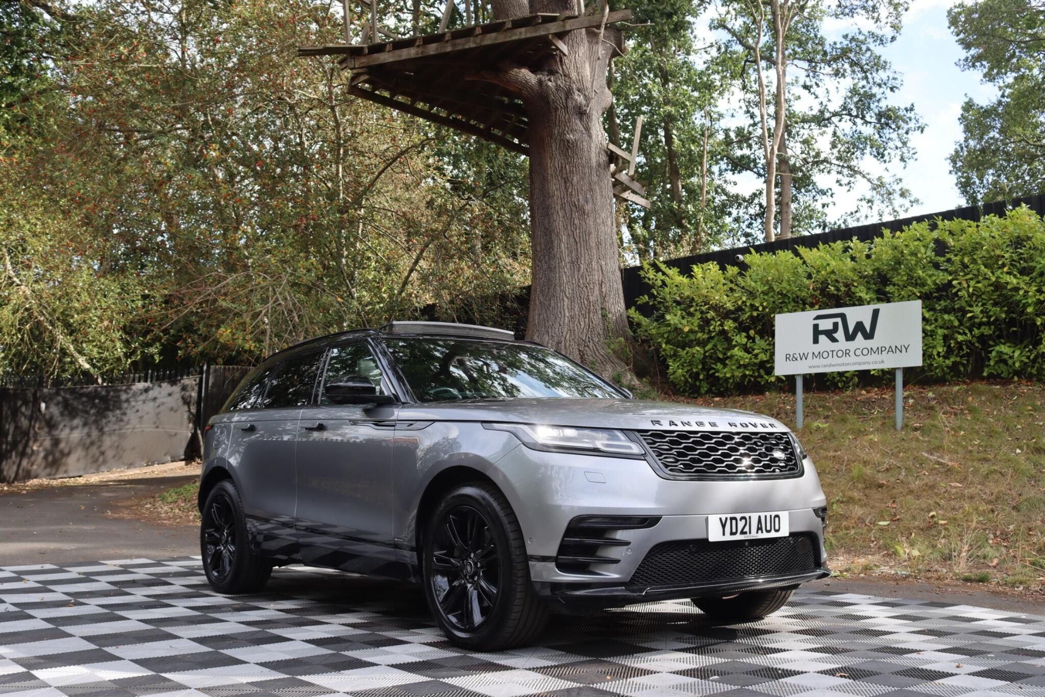 Land Rover Range Rover Velar view 25