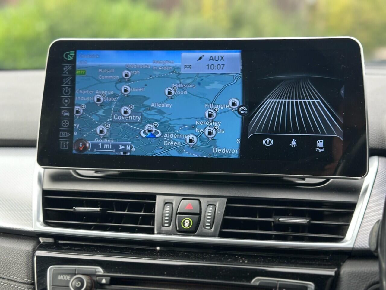 BMW 2 Series view 28