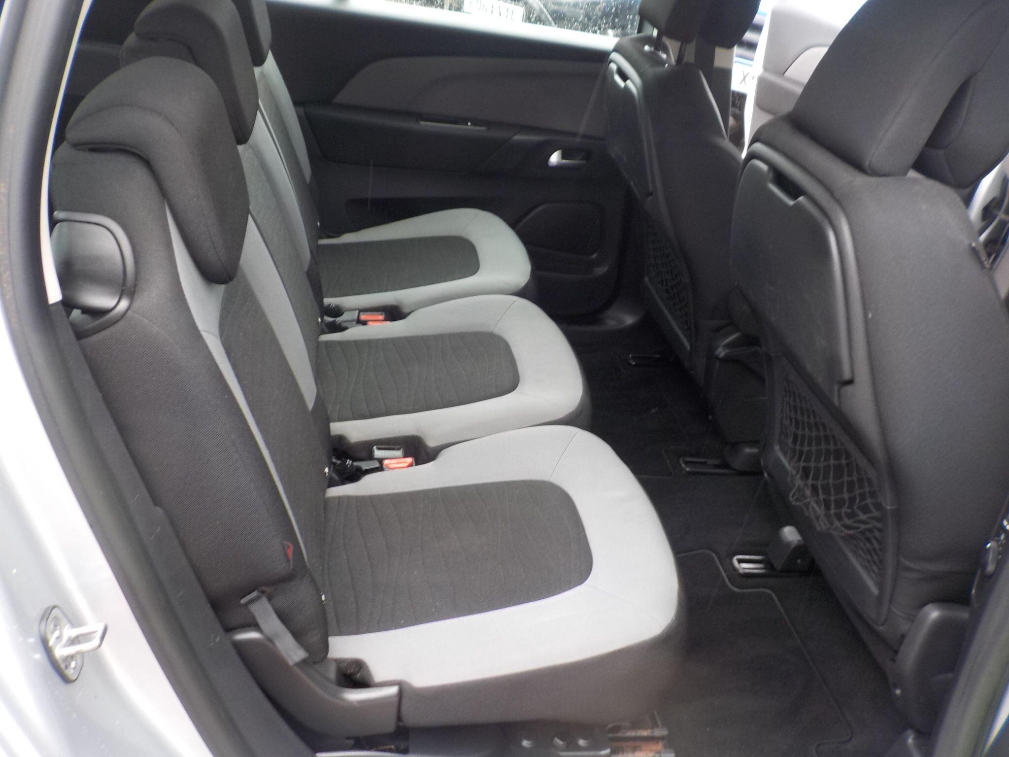 Citroen Grand C4 Picasso 1.6 e-HDi VTR+ Euro 5 (s/s) 5dr