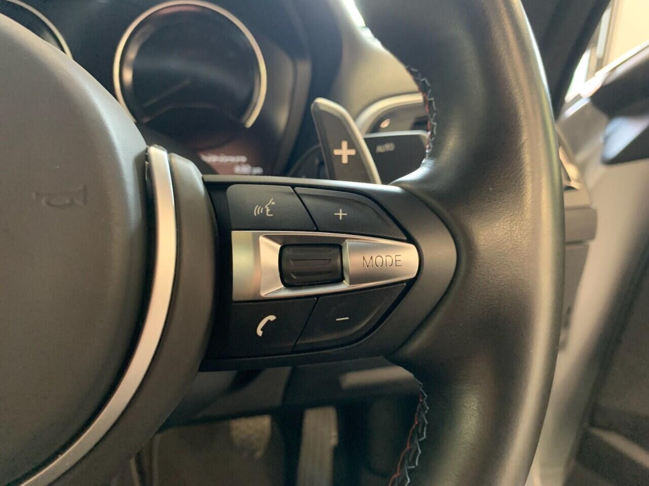BMW M2 view 34