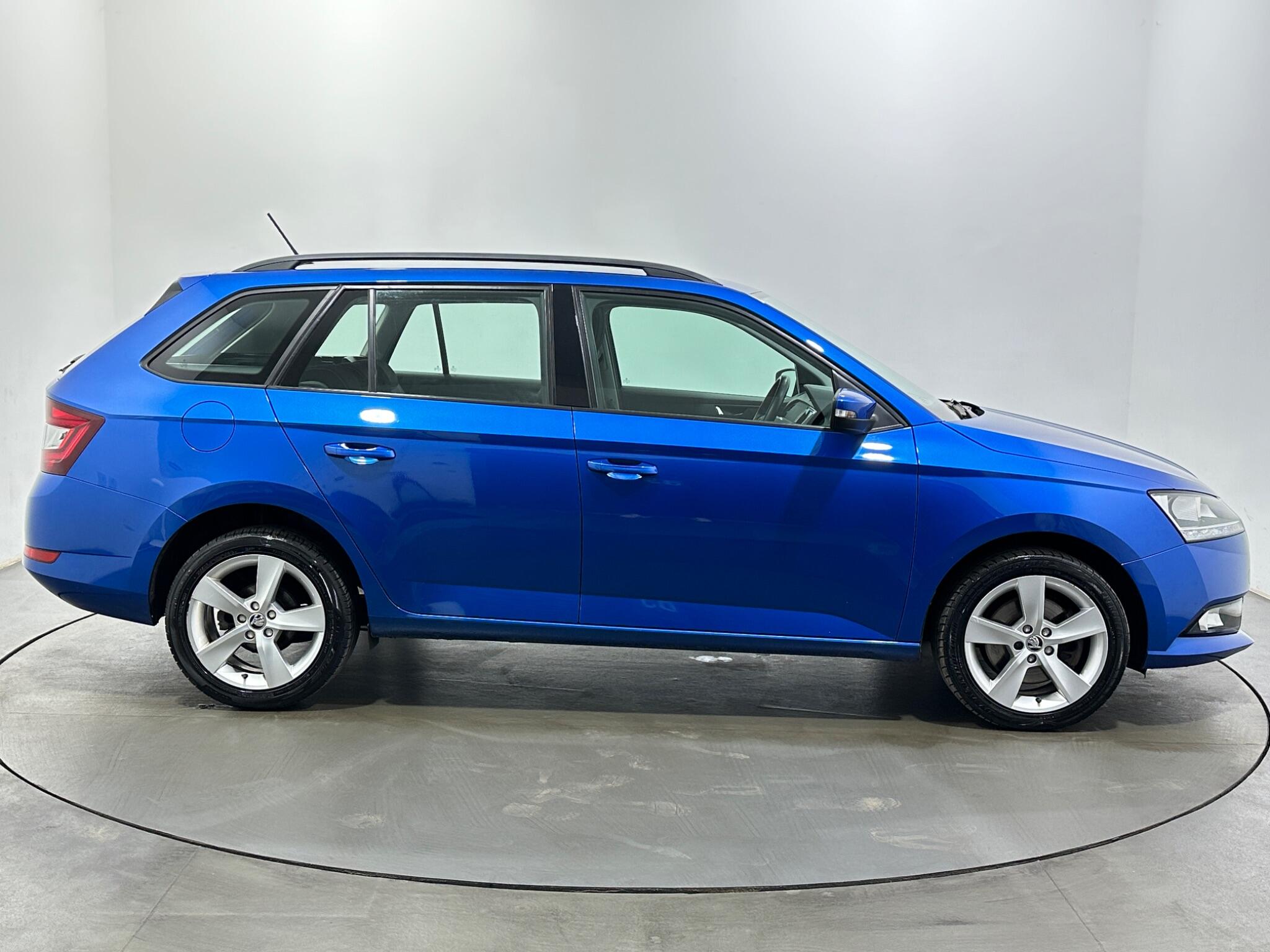 Skoda Fabia view 9