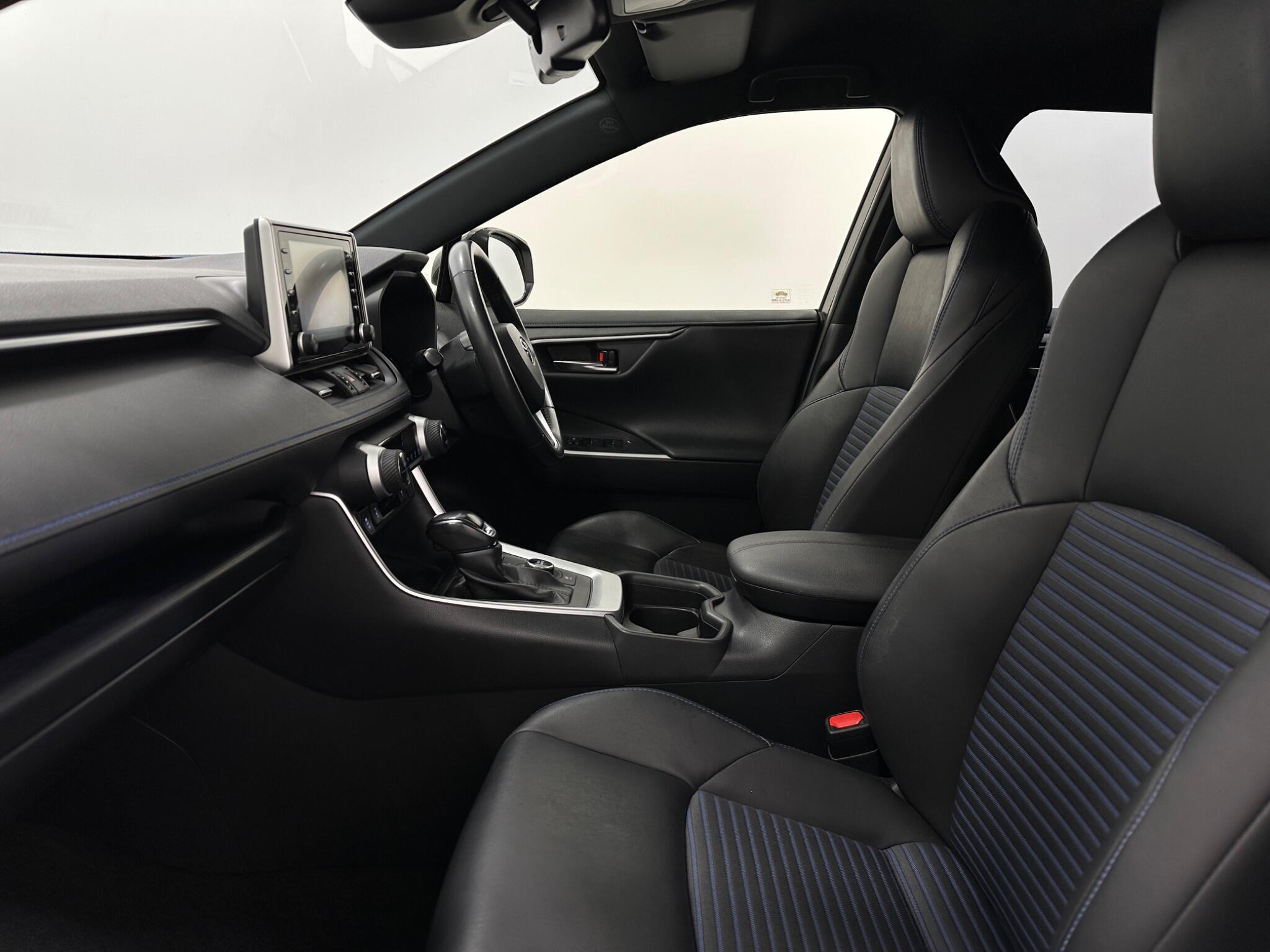 Toyota Rav4 view 35