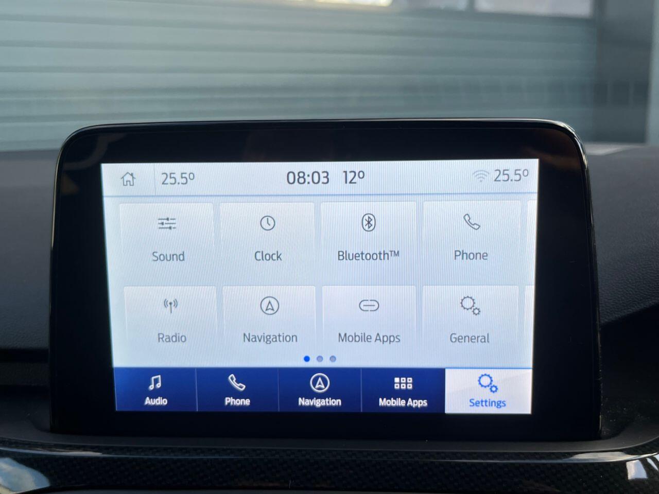 Ford Focus view 18