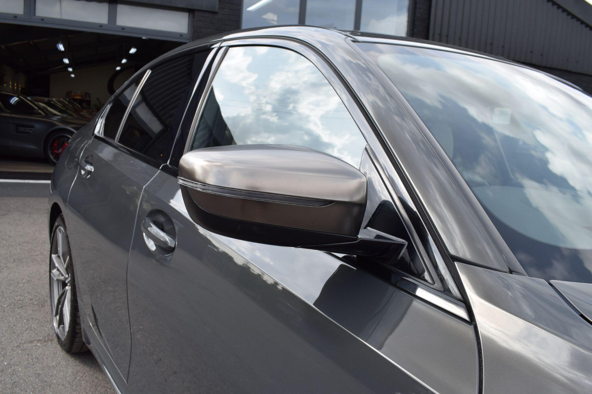 BMW 3 Series view 39