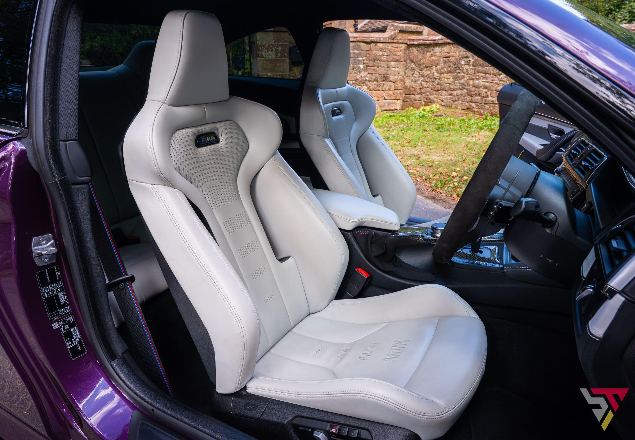 BMW M4 view 16