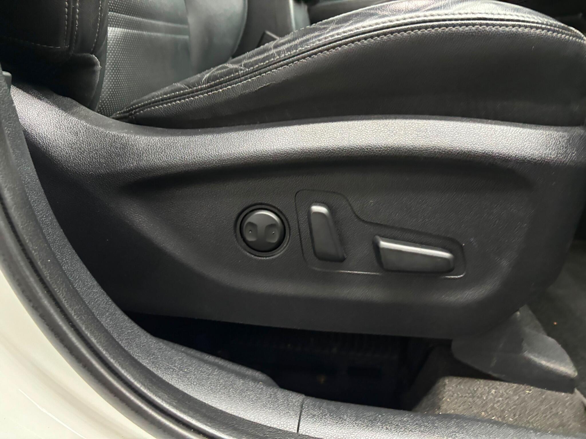 Kia Sorento view 25