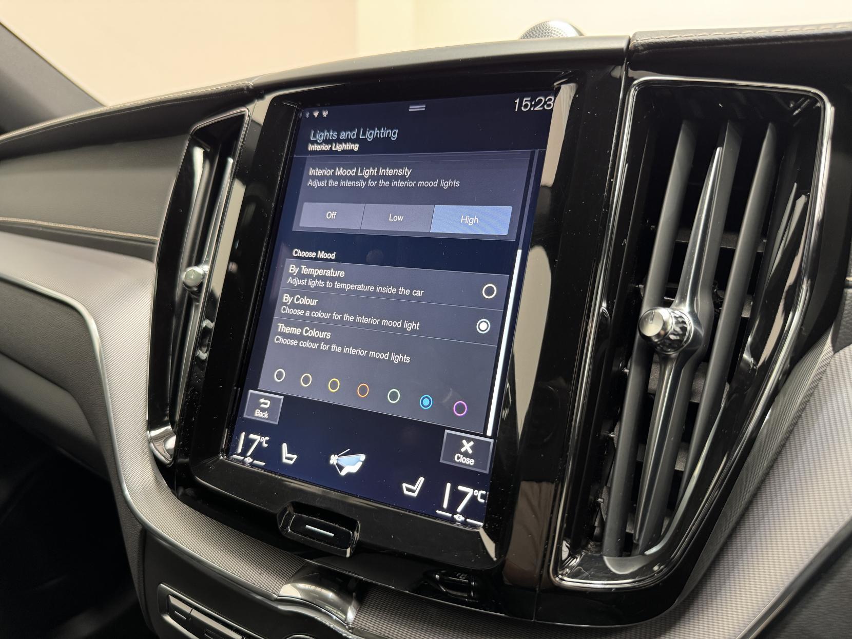 Volvo XC60 view 37