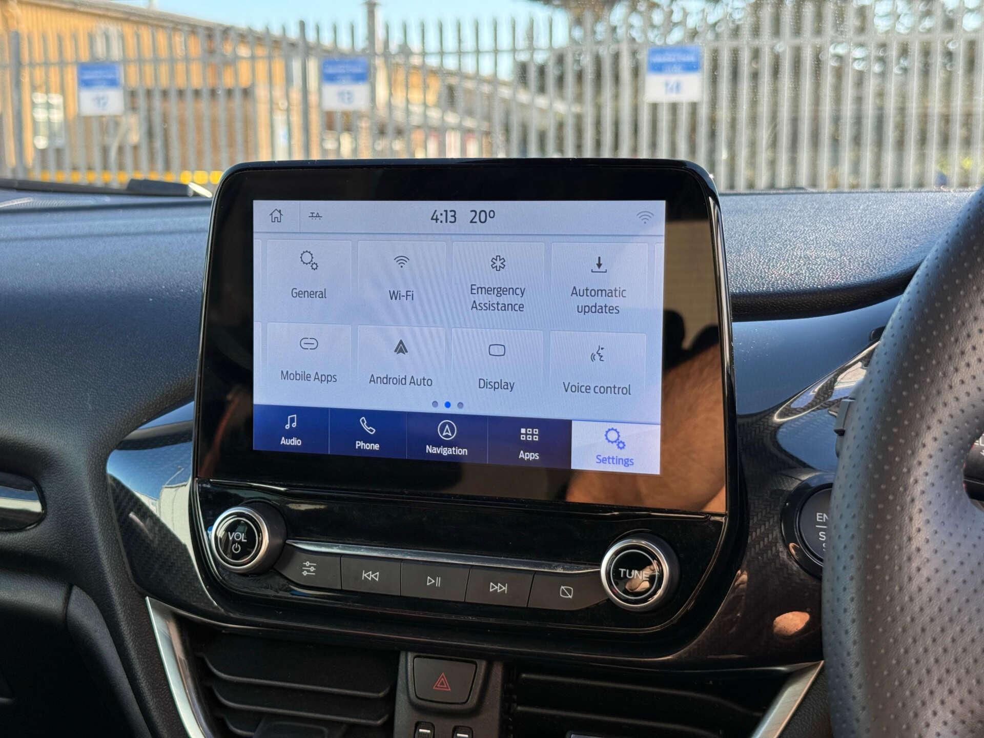 Ford Fiesta view 50
