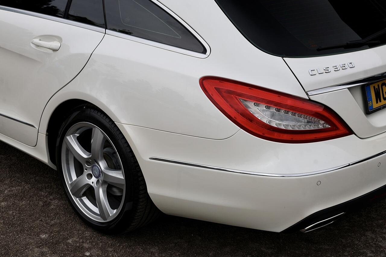 Mercedes-Benz CLS view 33
