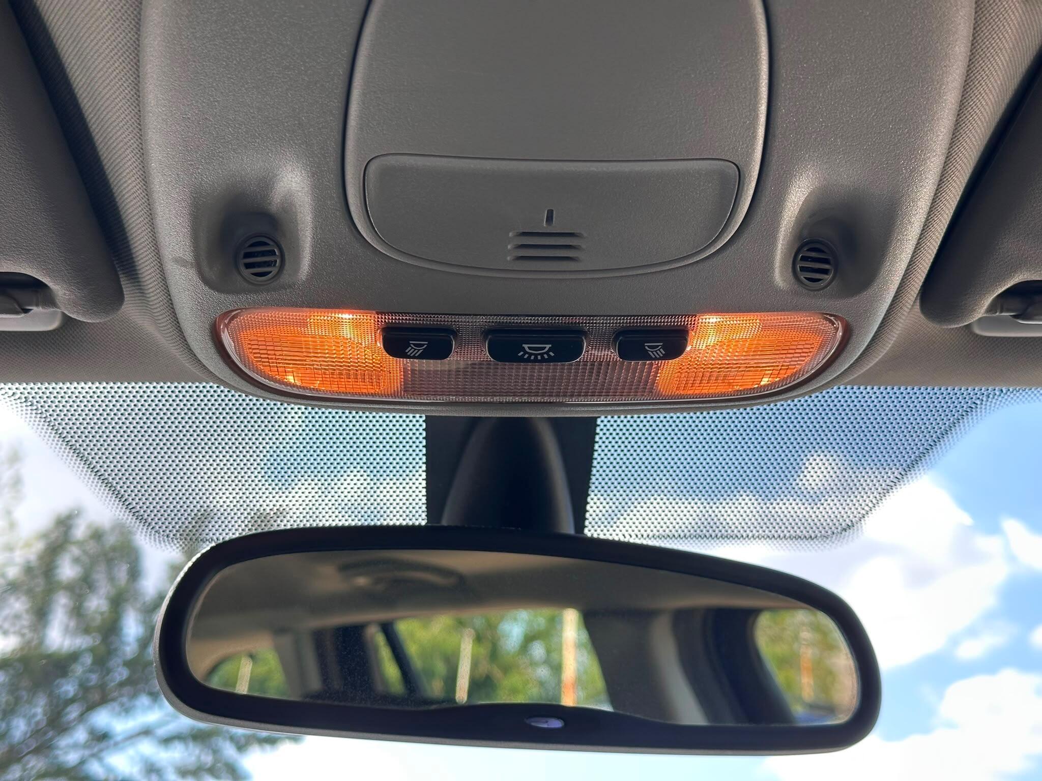 Jaguar X-Type view 44