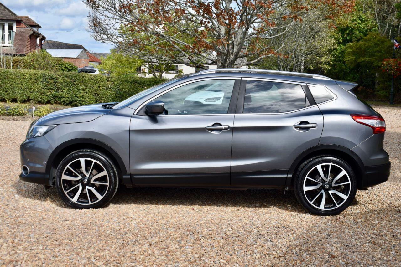 Nissan Qashqai view 7