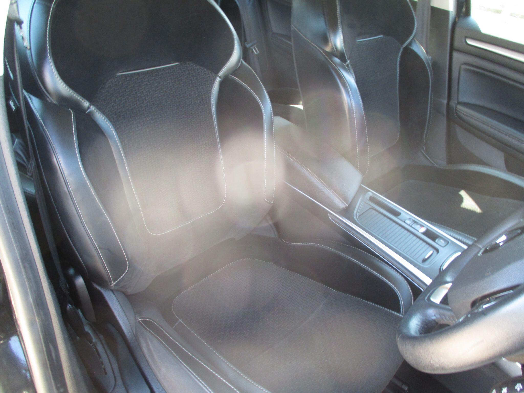 Renault Megane view 22
