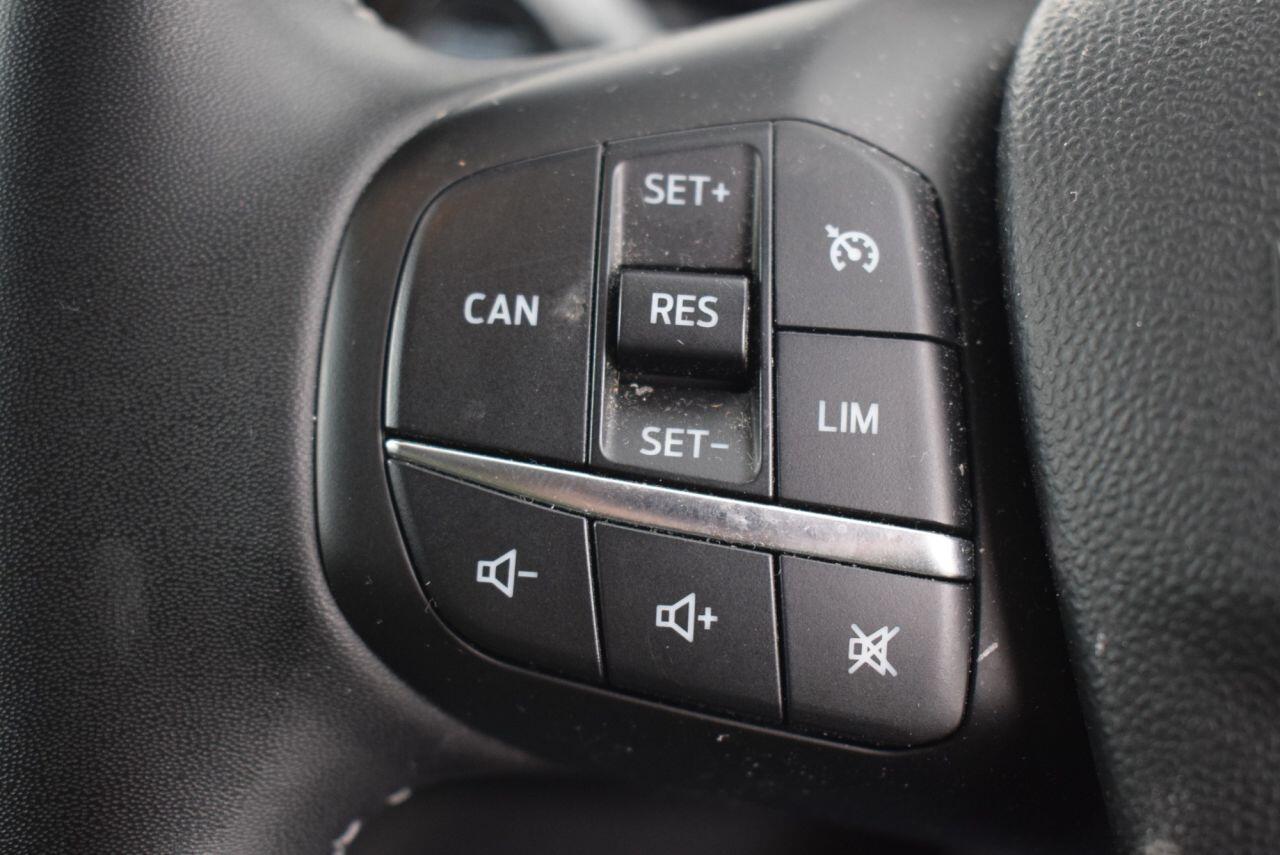 Ford Fiesta view 24