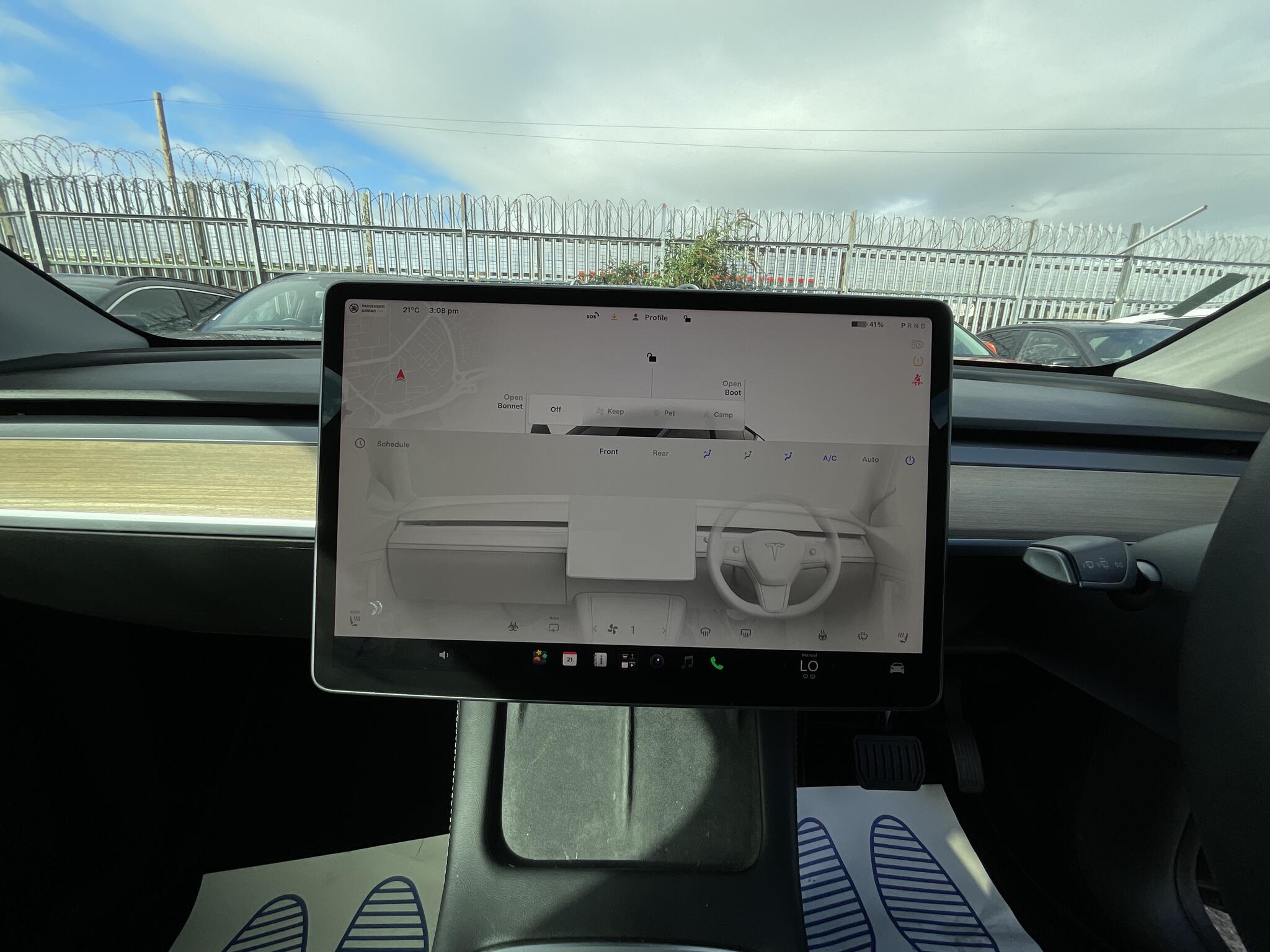 Tesla Model Y view 28