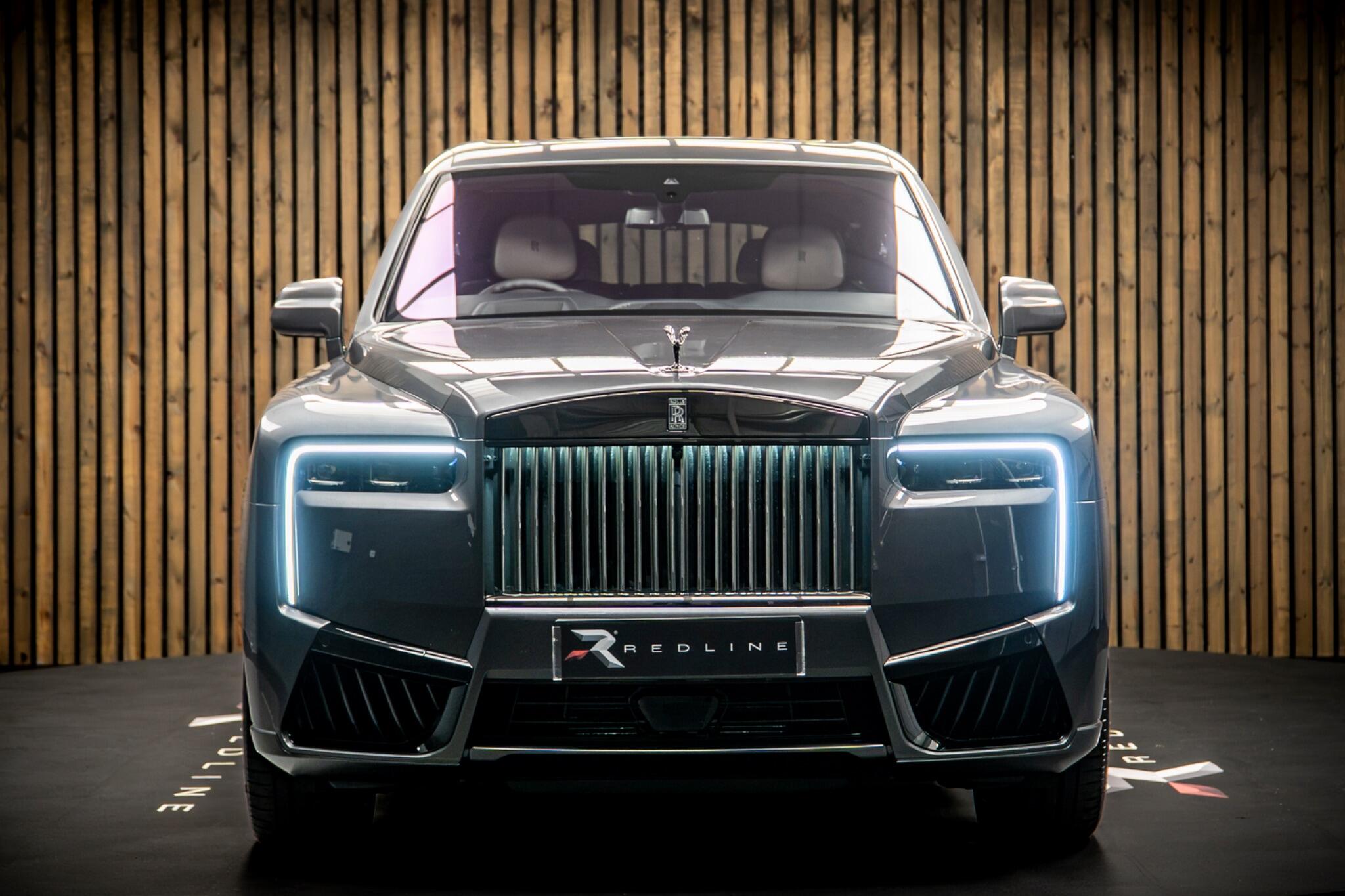 Rolls-Royce Cullinan view 5