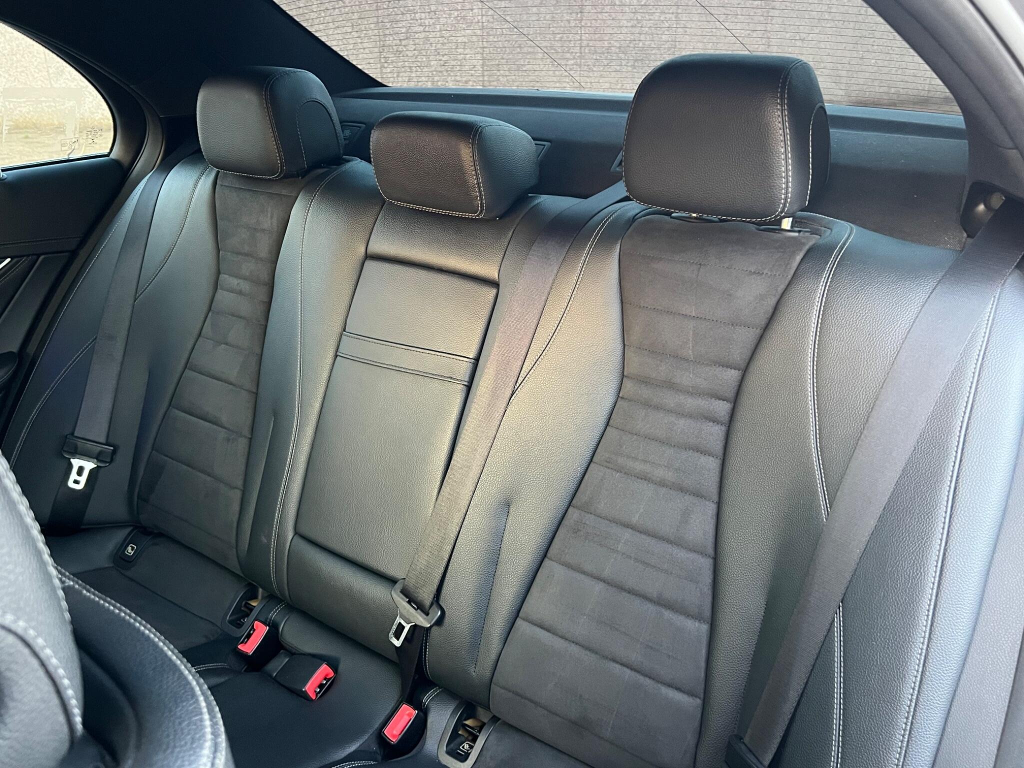 Mercedes-Benz E Class view 16