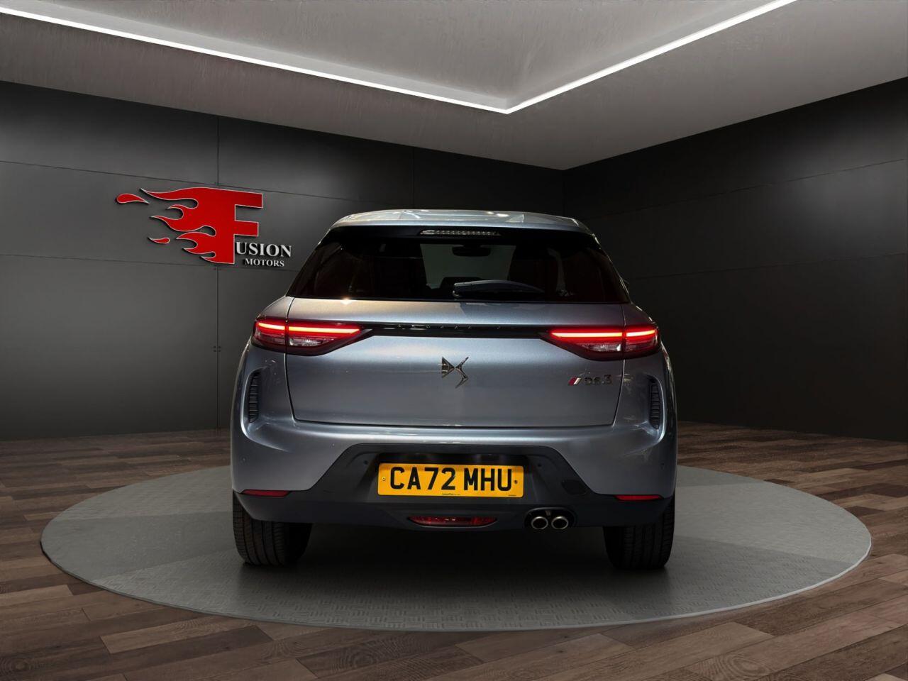 DS Automobiles DS 3 Crossback view 6