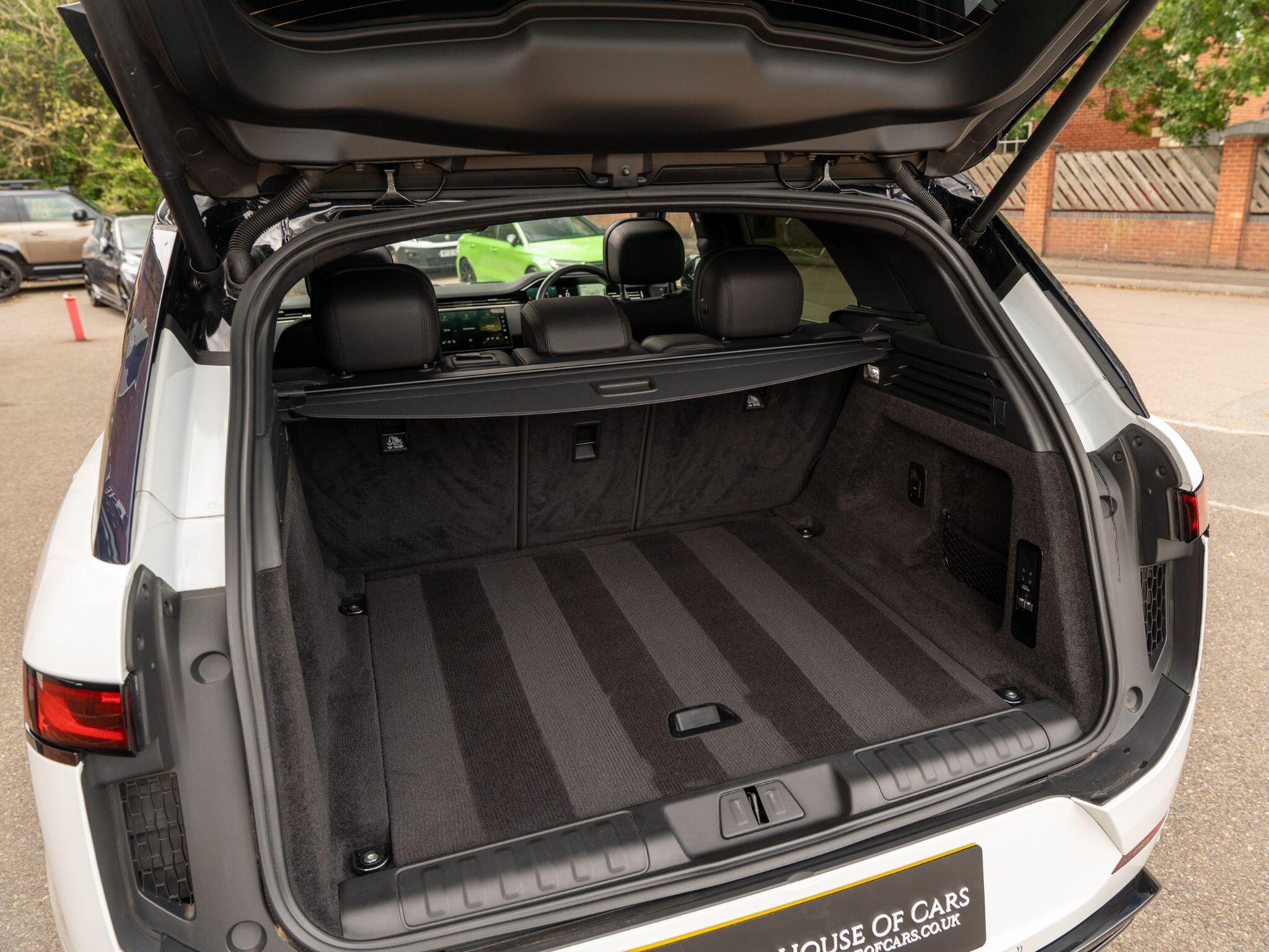 Land Rover Range Rover Sport view 60