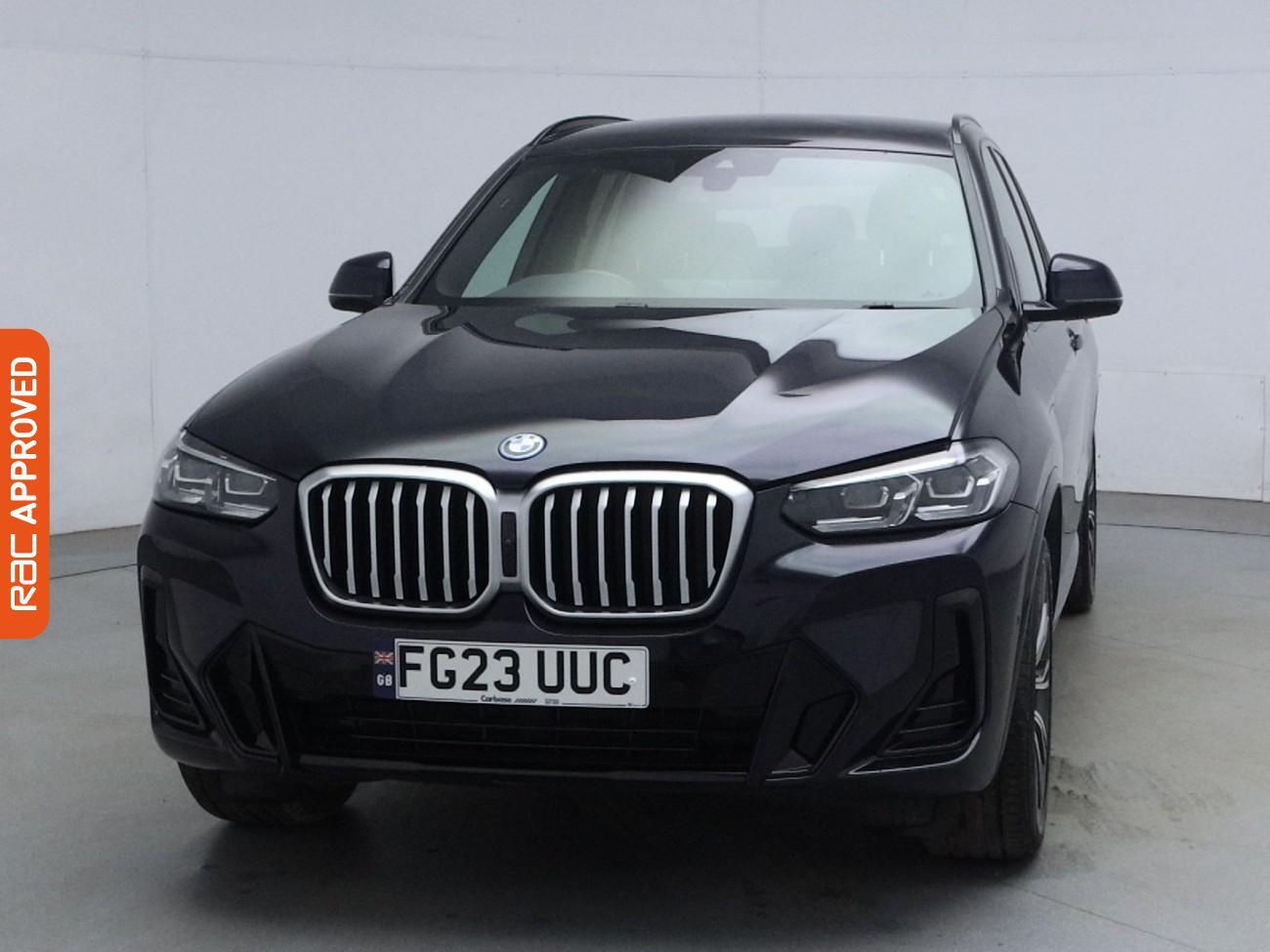 BMW X3 view 8