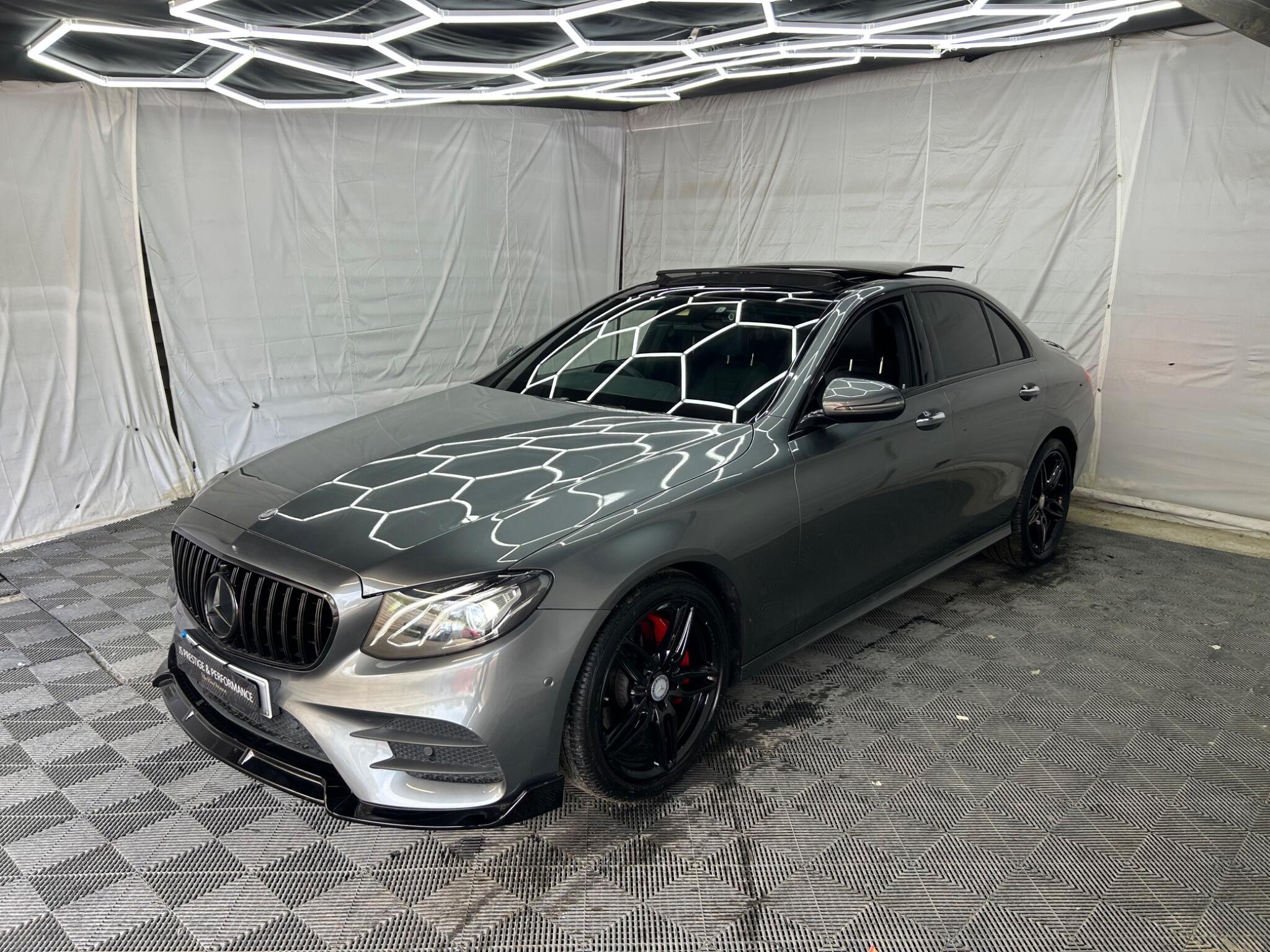 Mercedes-Benz E-Class view 3