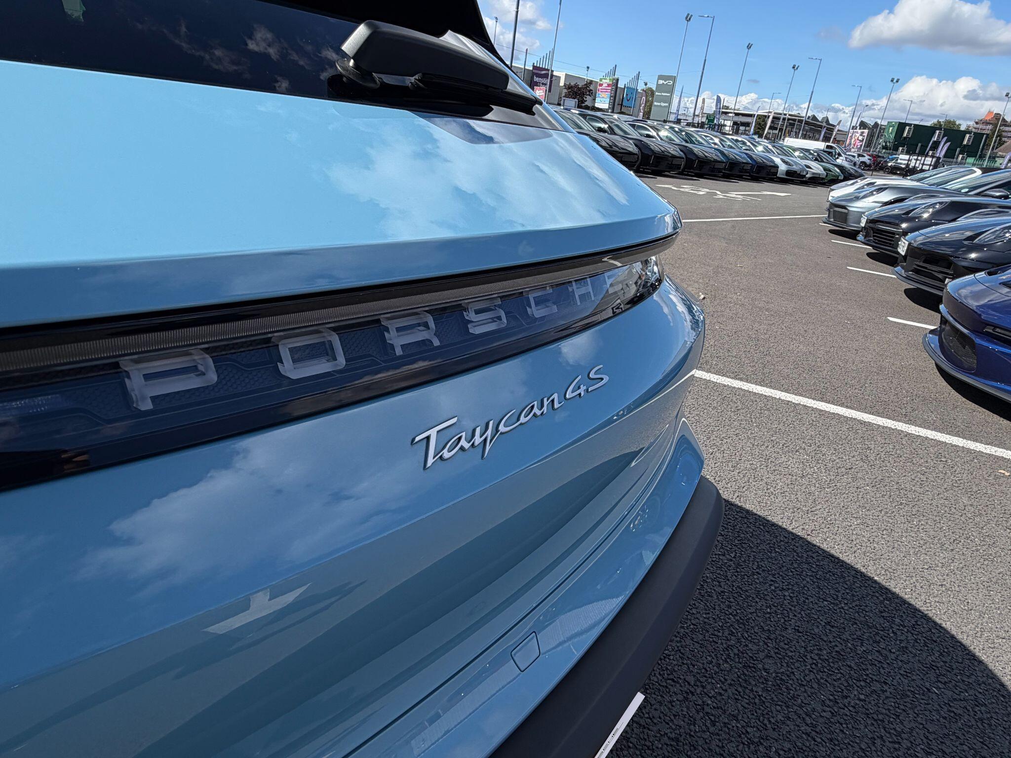 Porsche Taycan view 55