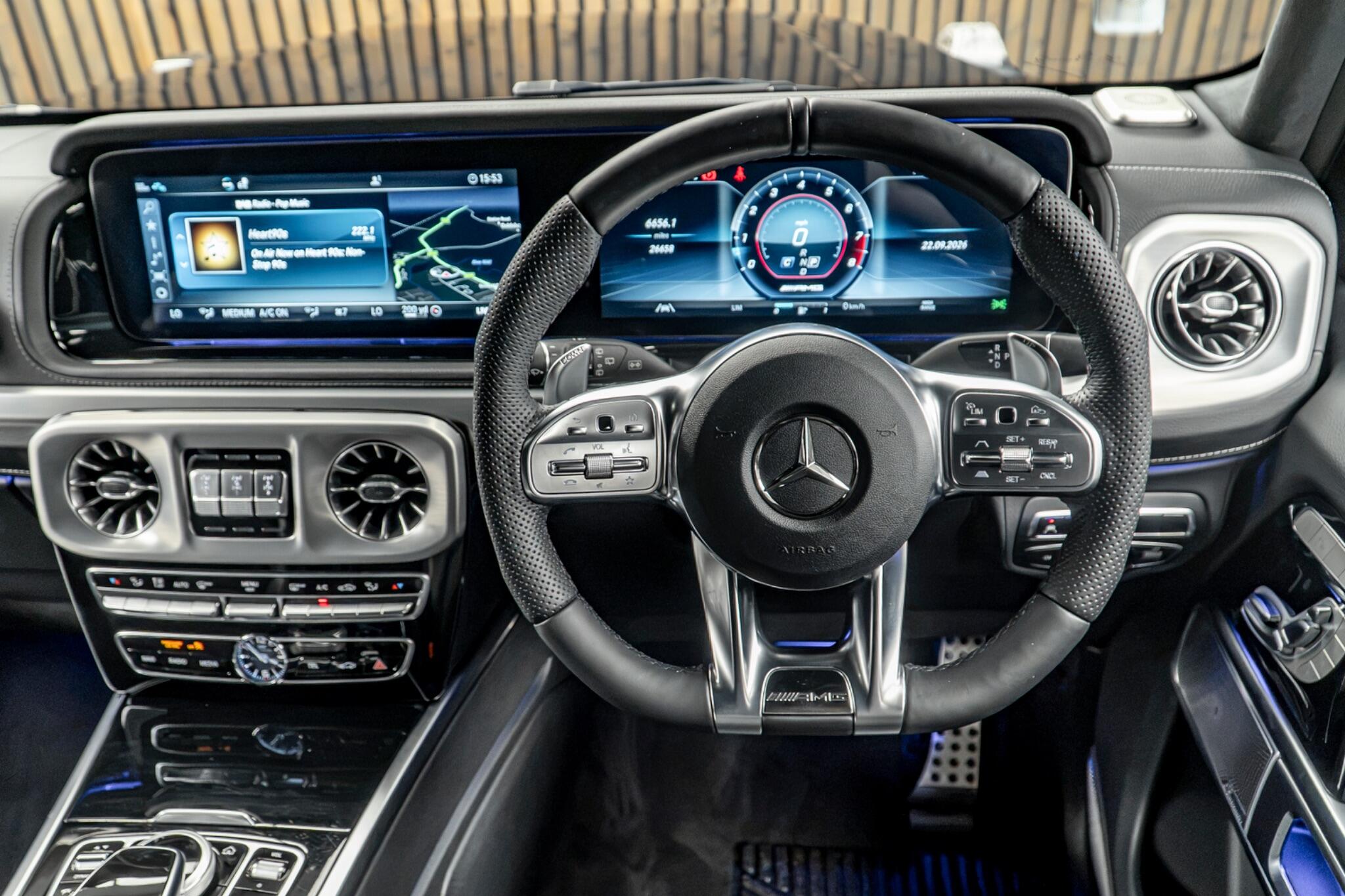 Mercedes-Benz G-Class view 26
