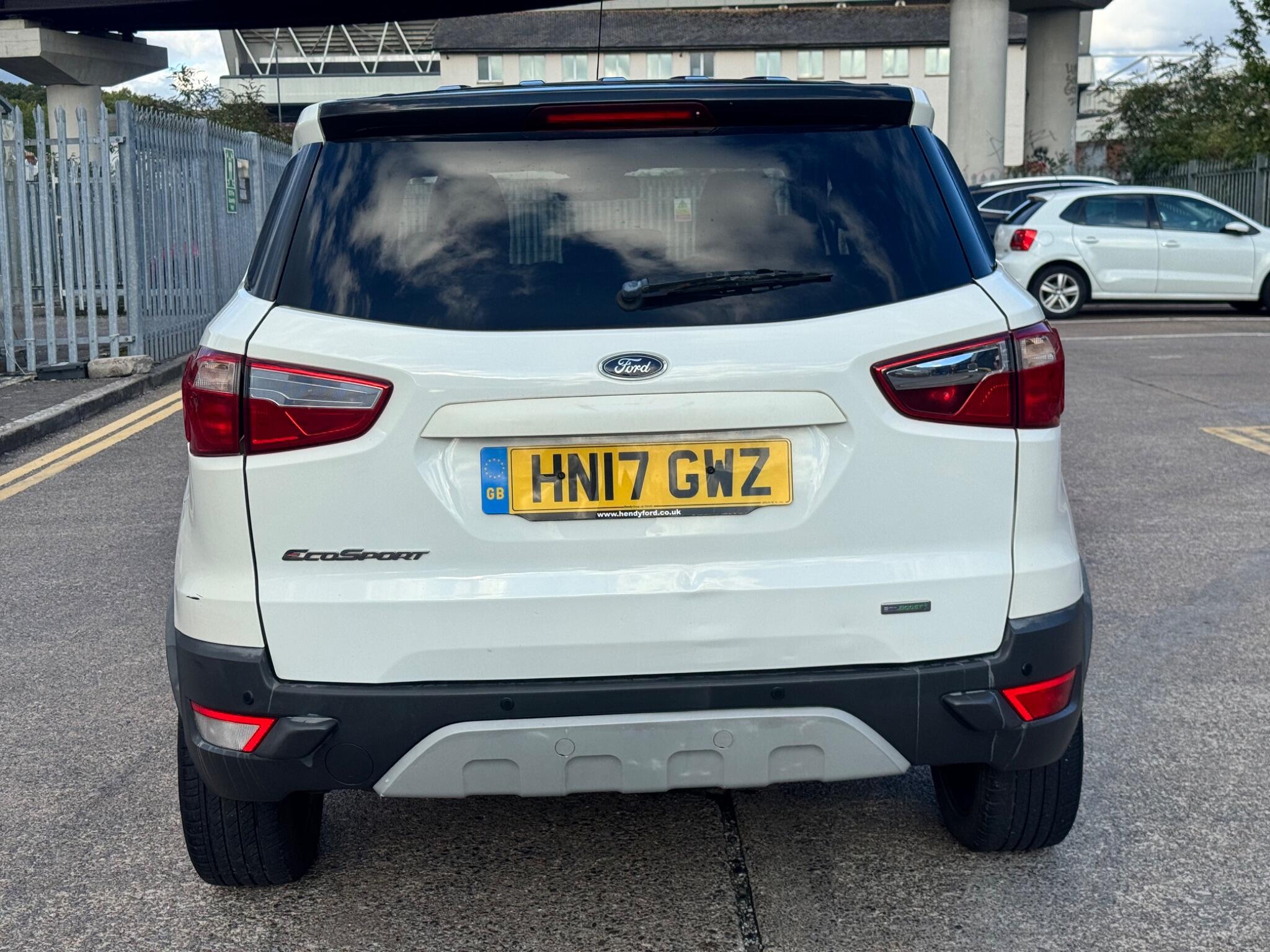 Ford Ecosport view 13
