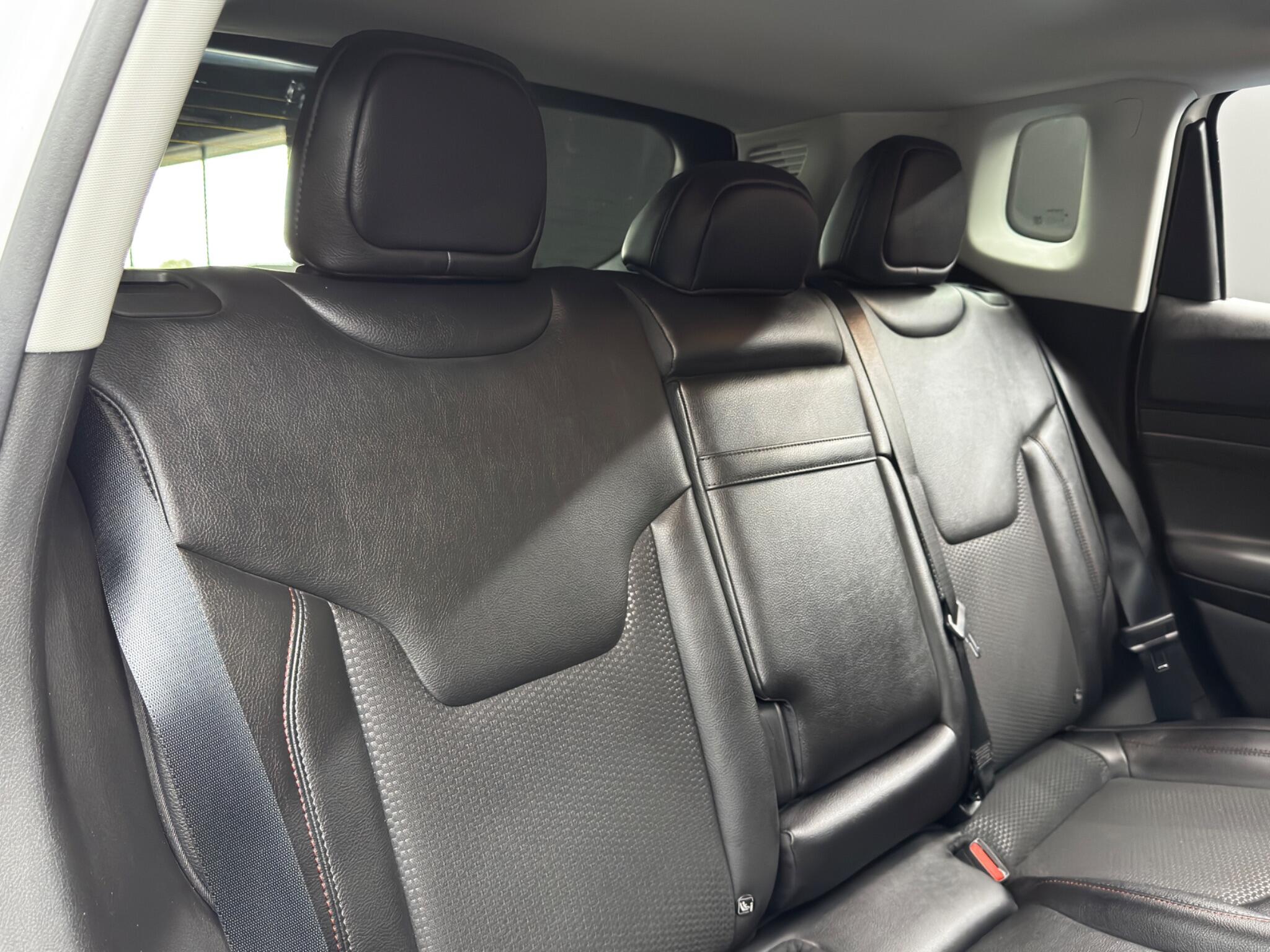 Jeep Compass view 15