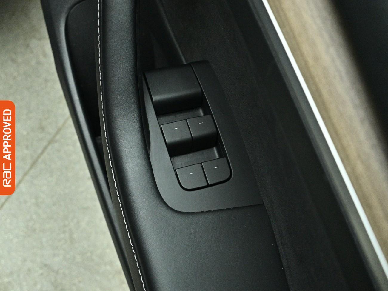 Tesla Model 3 view 25