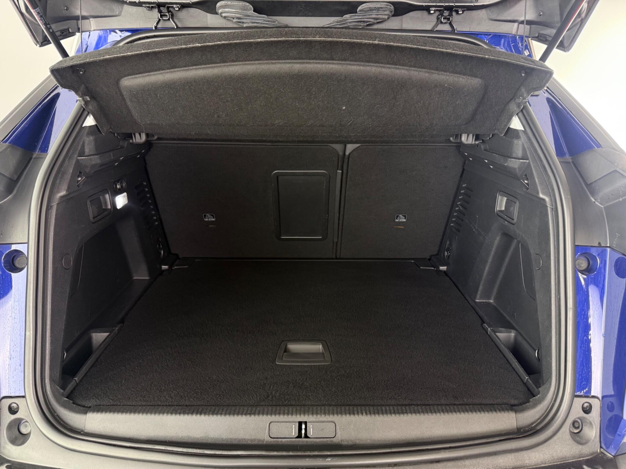 Peugeot 3008 view 10