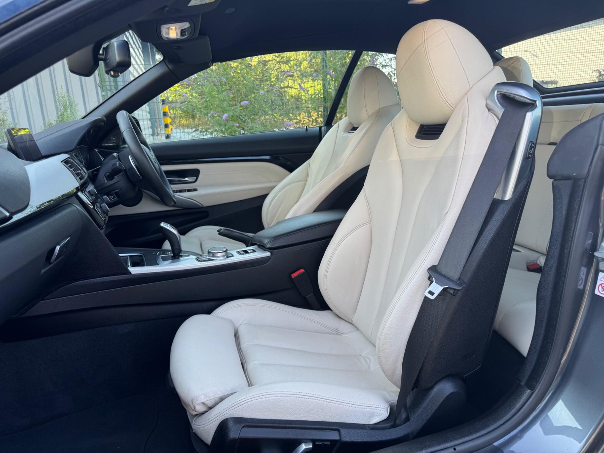 BMW 4 Series view 45