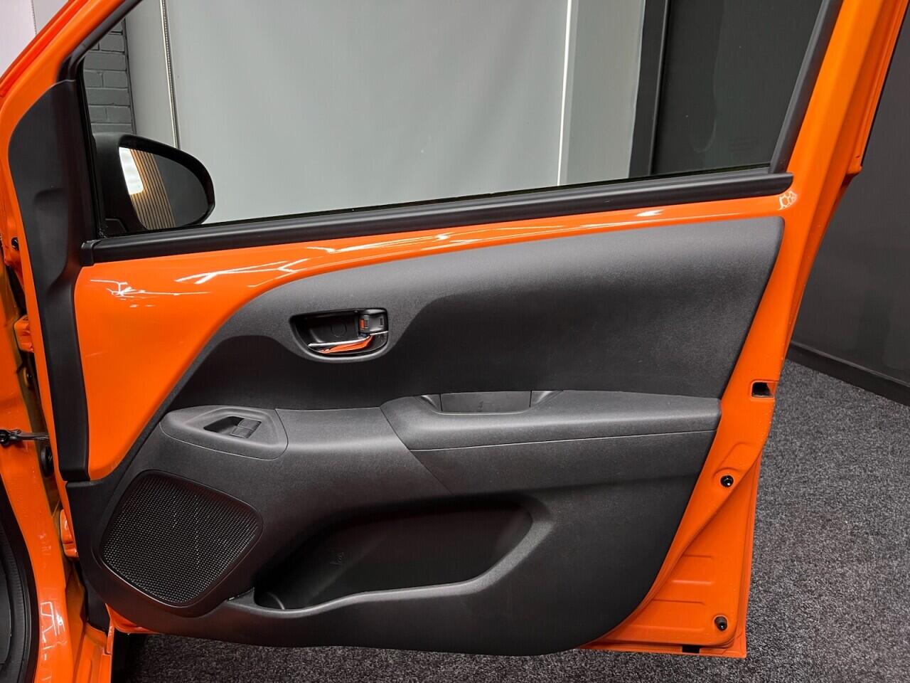 Toyota Aygo view 34