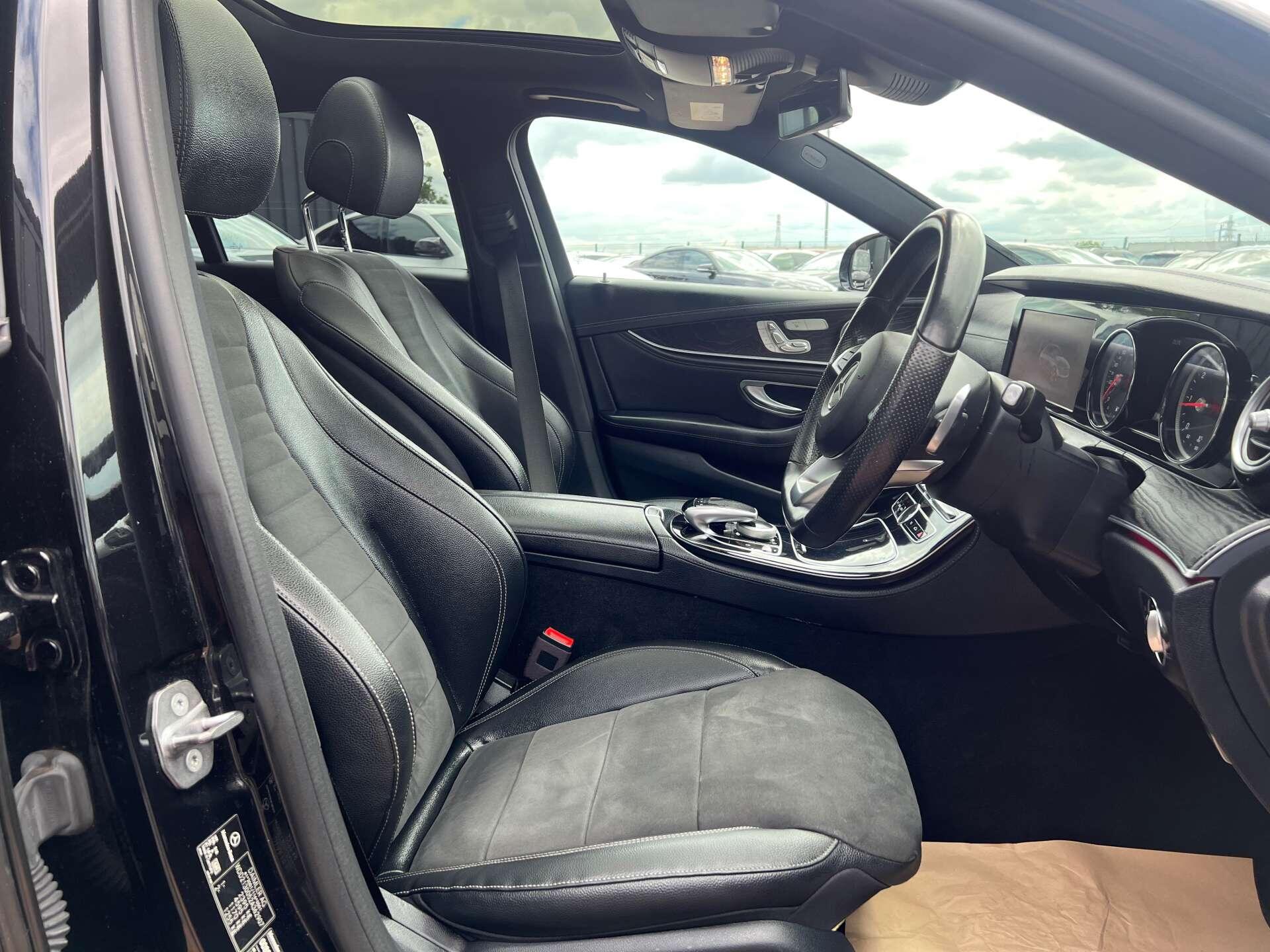 Mercedes-Benz E-Class view 17