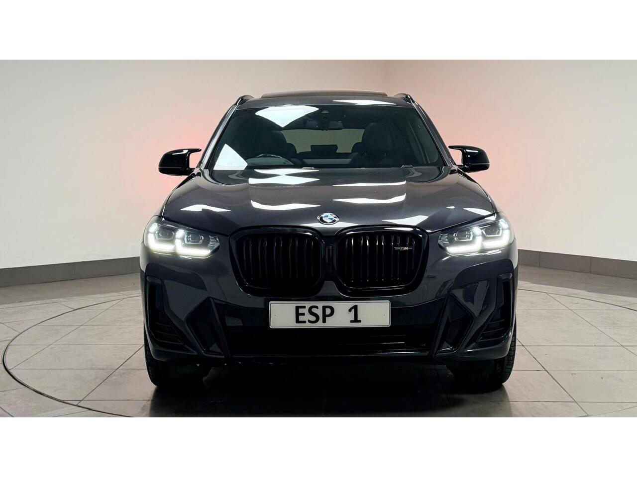 BMW X3 view 12