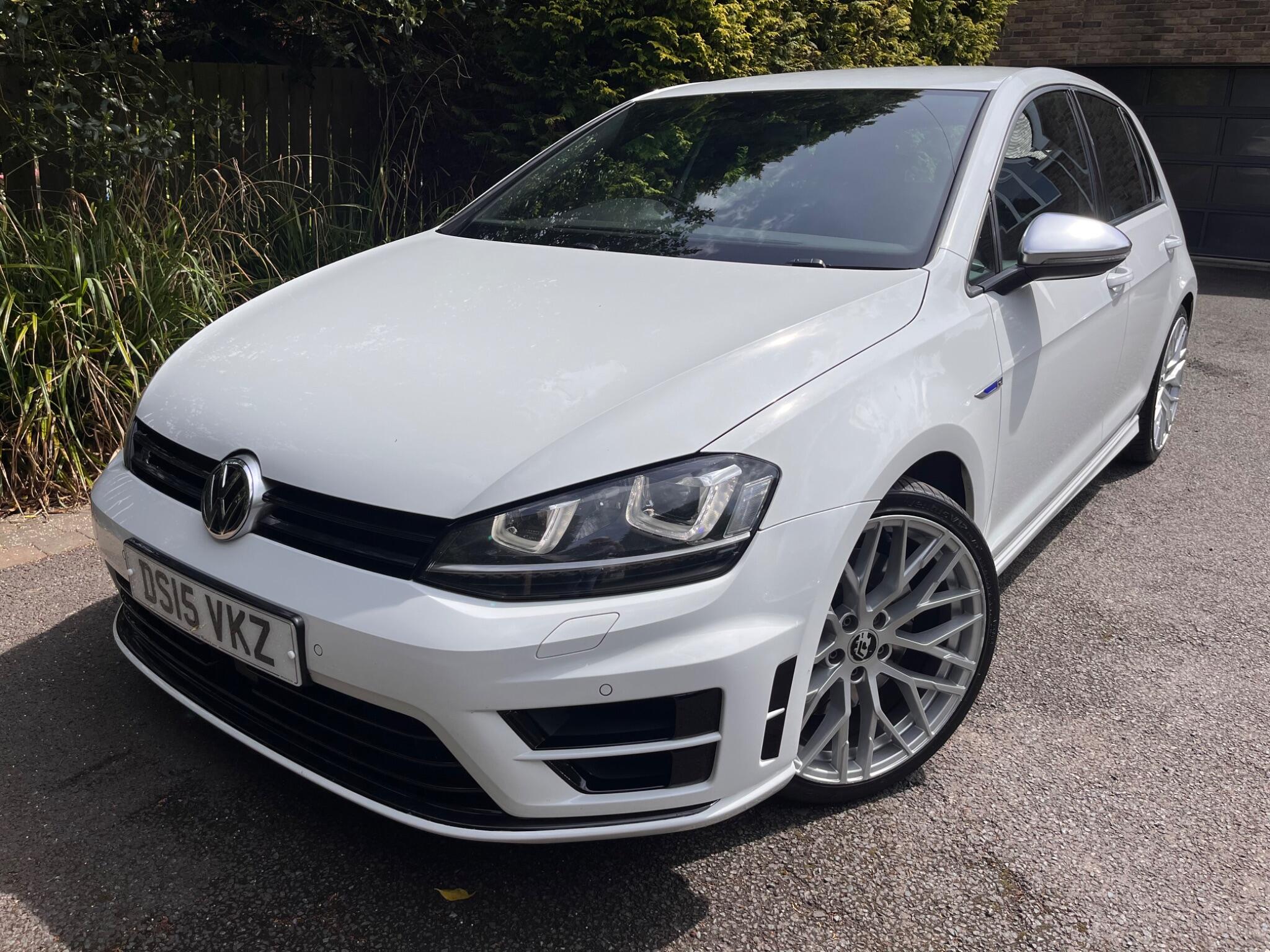 2015 Volkswagen Golf in White for sale