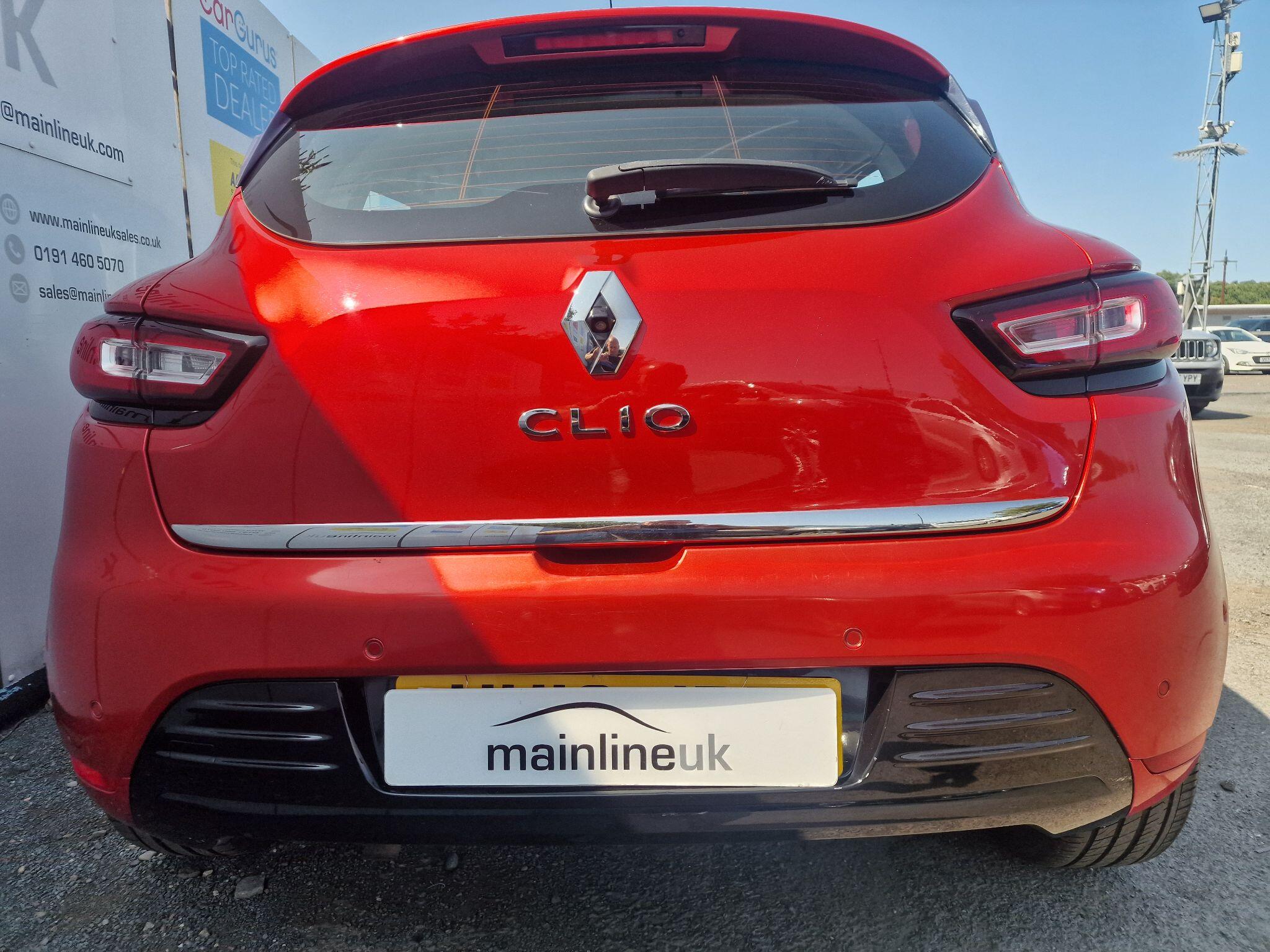 Renault Clio view 10