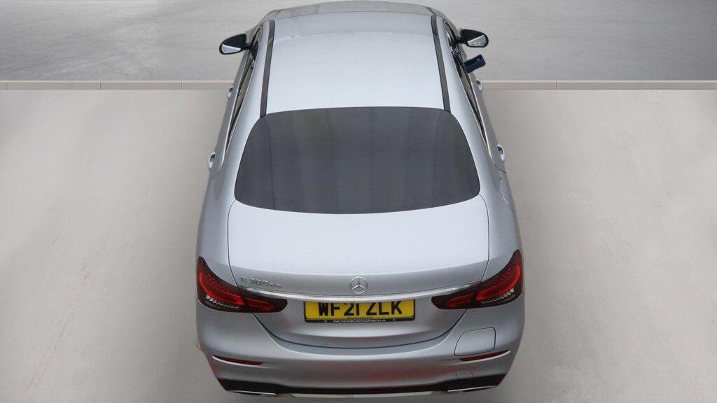 Mercedes-Benz E-Class view 8