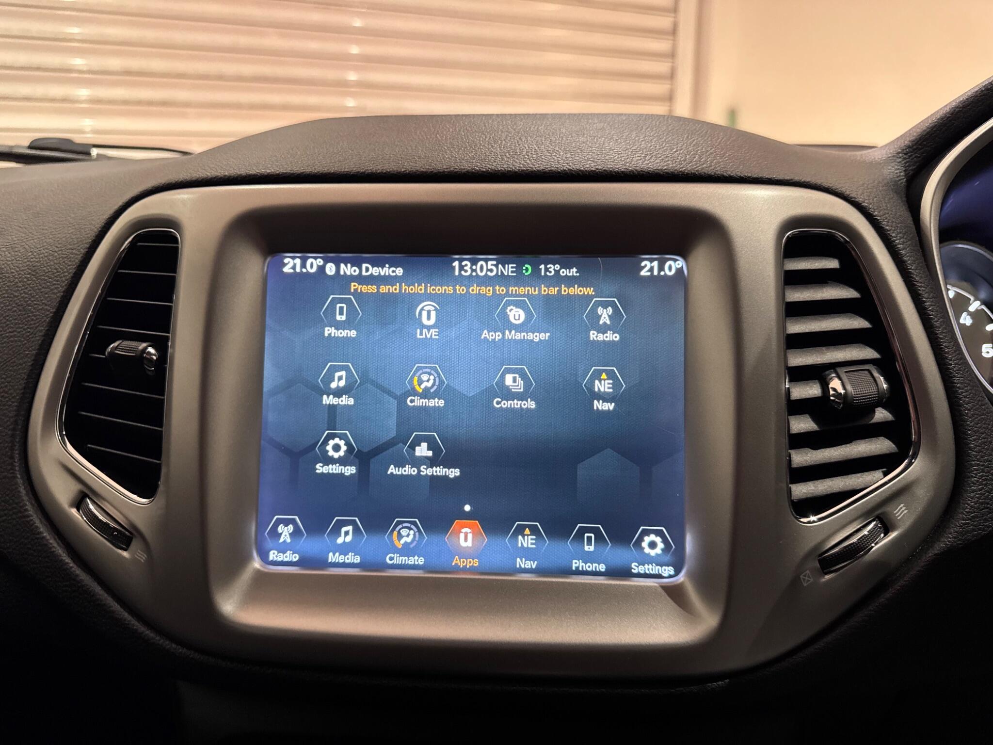 Jeep Compass view 22