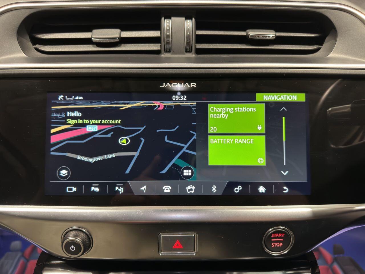 Jaguar I-Pace view 19