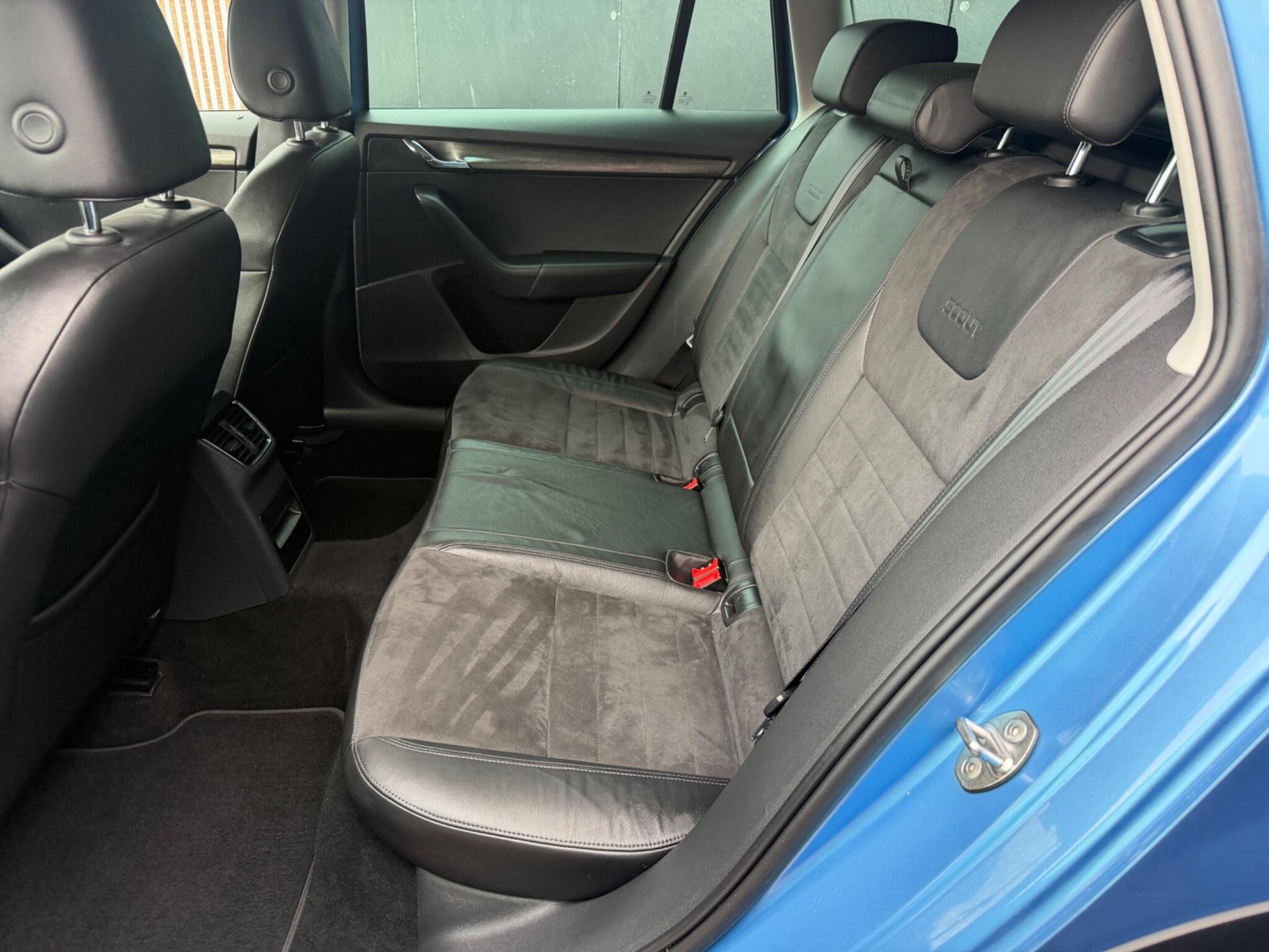 Skoda Octavia view 11
