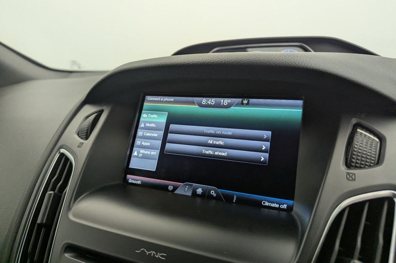 Ford Focus view 28