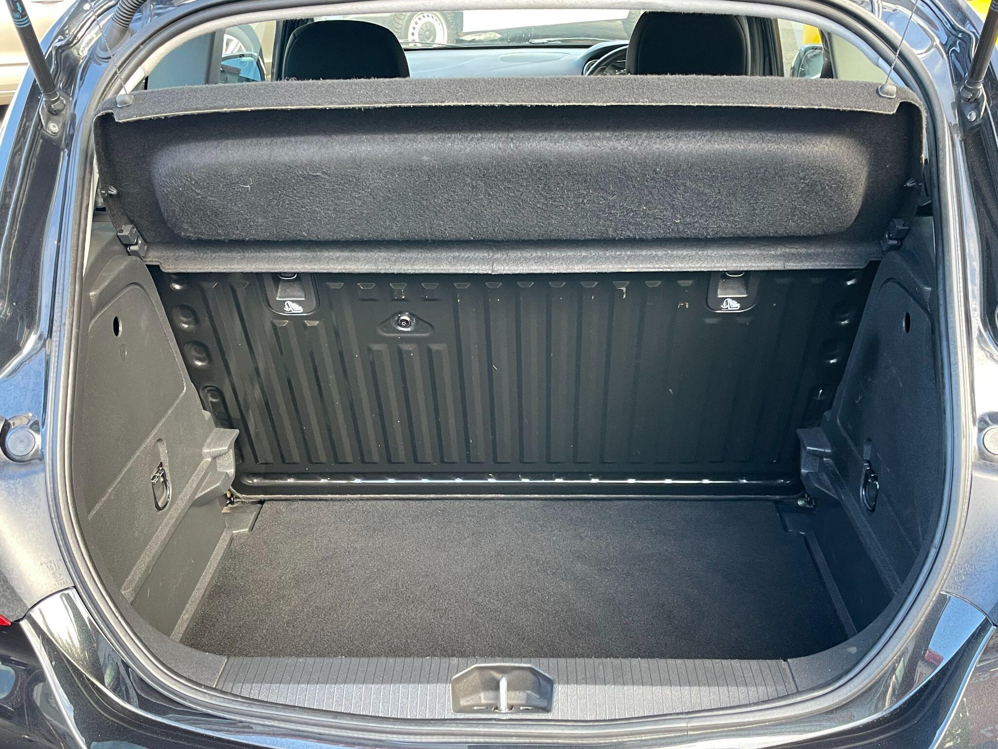 Vauxhall Corsa view 22