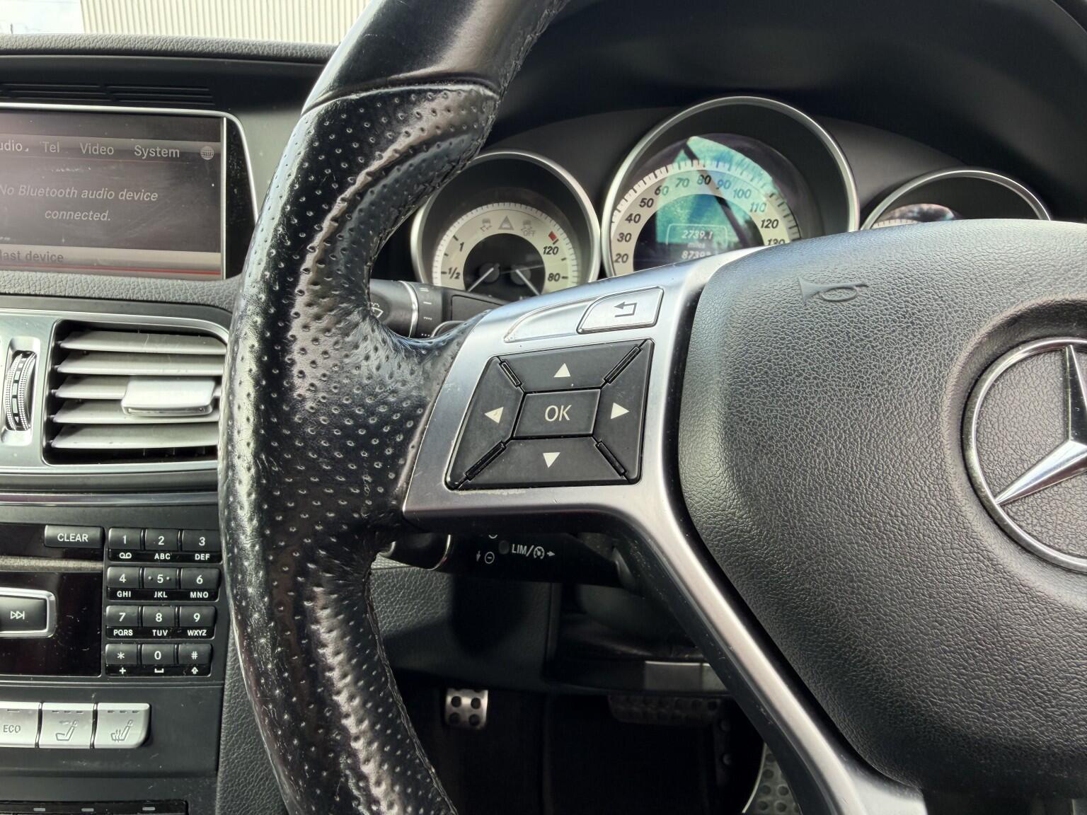 Mercedes-Benz E-Class view 32